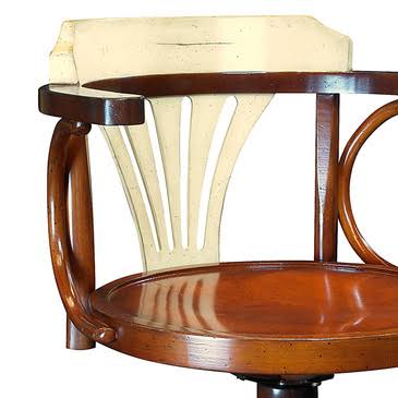 Ivory Purser&s Chair E125