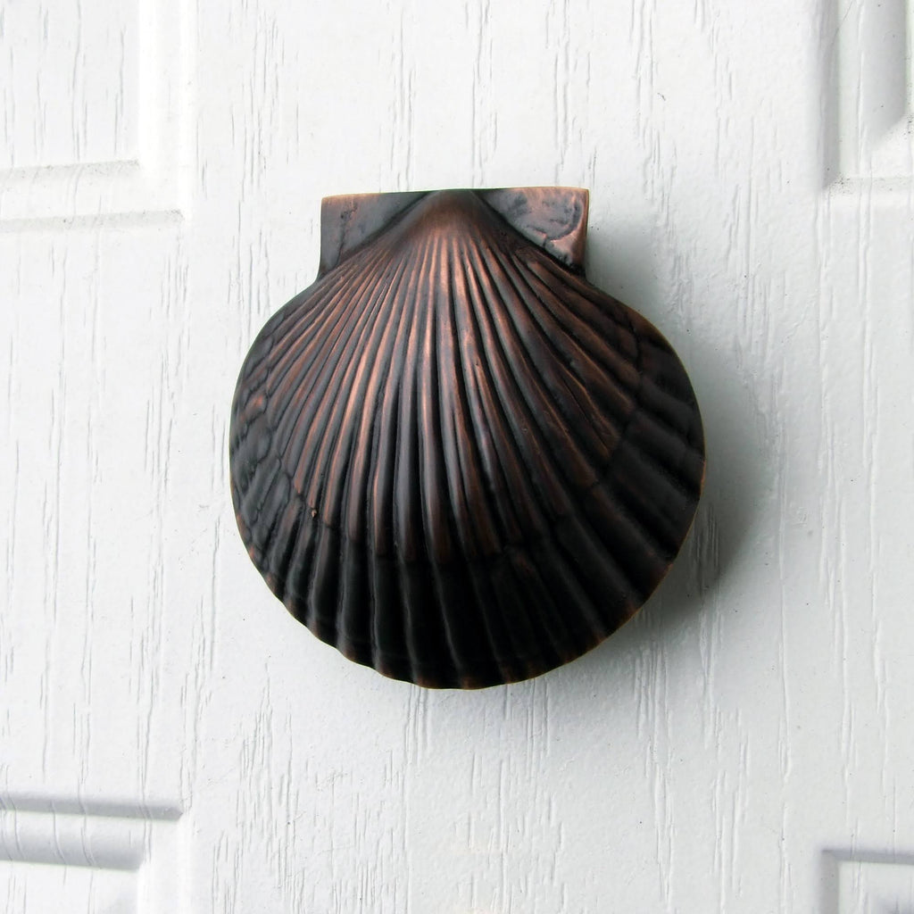 Brass Sea Scallop Door Knocker B61580