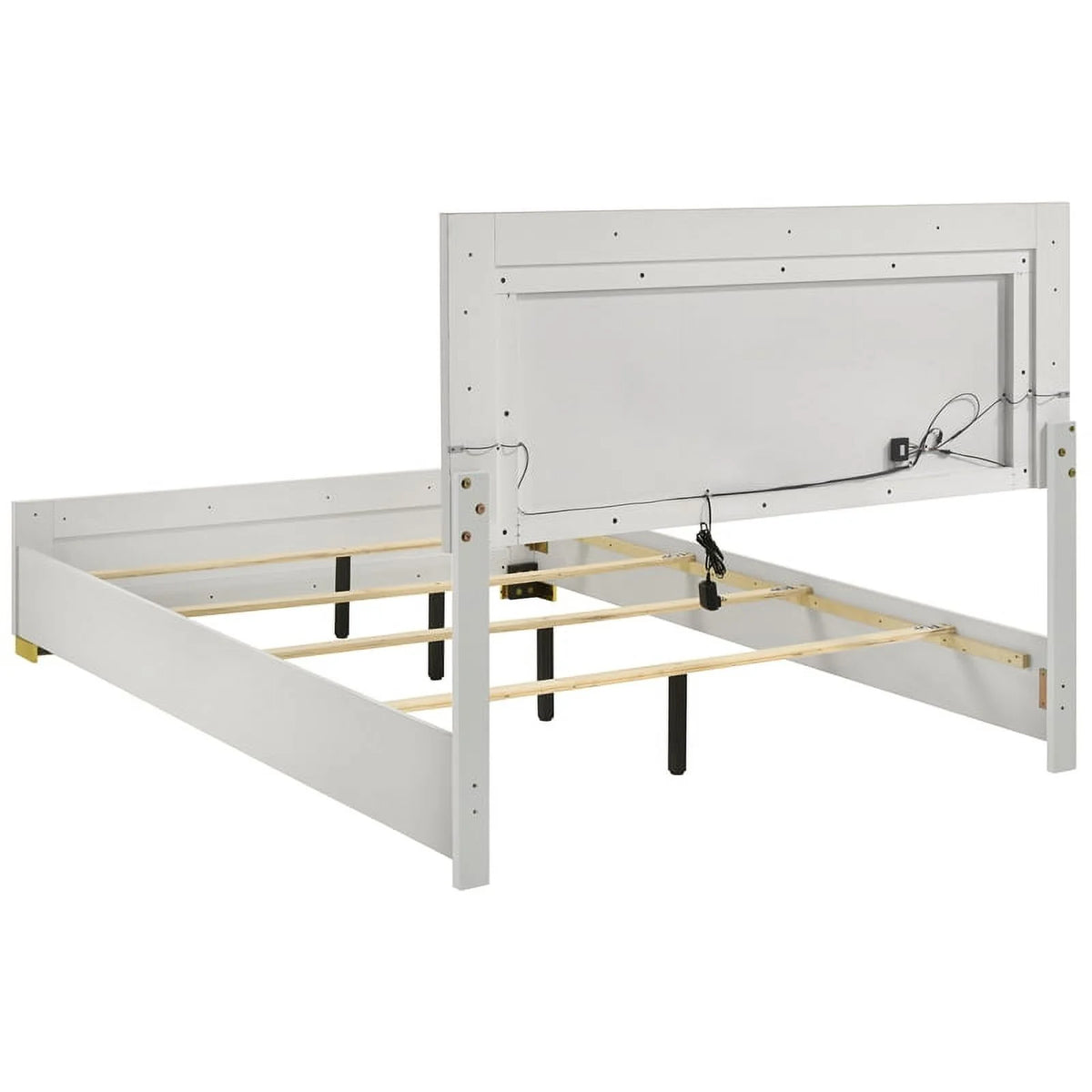 5-piece Contemporary Wood Queen Bedroom Set White and Gold G444